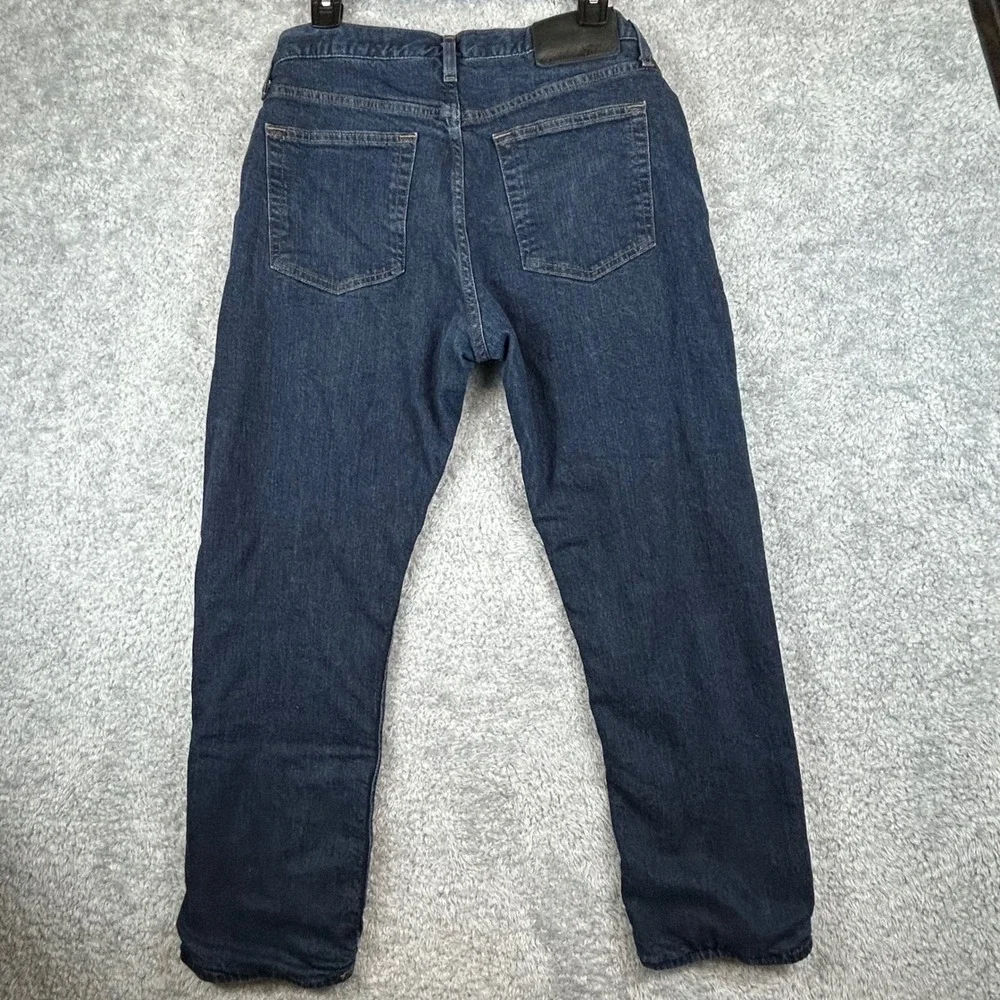 Eddie Bauer measured 32x27